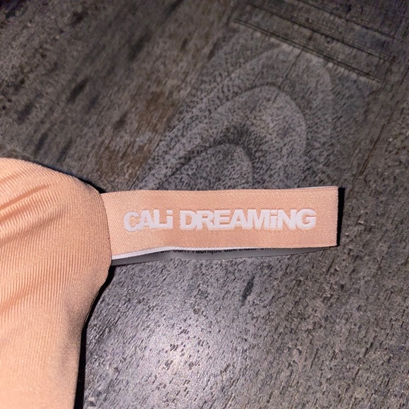 CALi DREAMING Swimsuit Bikini Bottoms - Picture 4 of 6